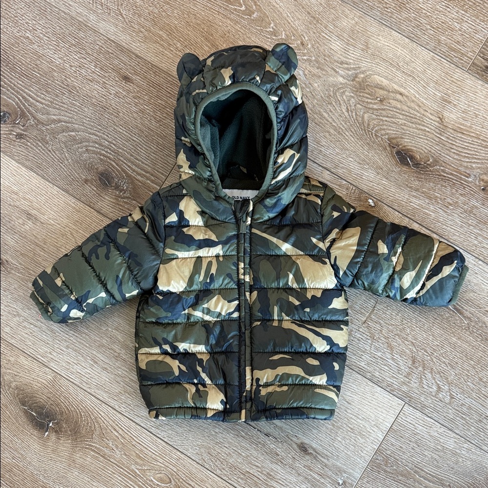 Old Navy Army print  Baby Jacket 6-12